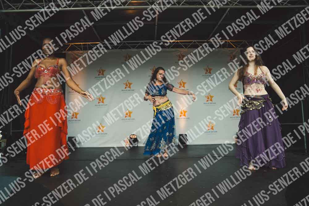 35Jahre NO Rathausplatz Fest -0055 - Senzers Marktplatz