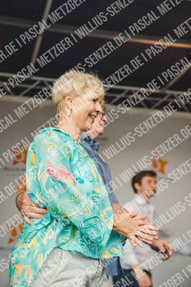 35Jahre NO Rathausplatz Fest -0080 - Senzers Marktplatz